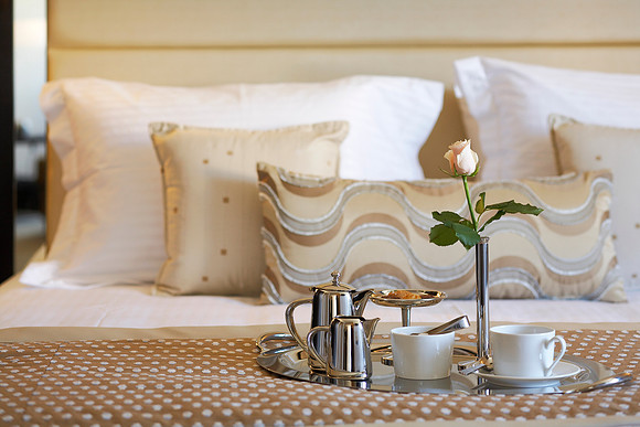 BREAKFAST IN BED