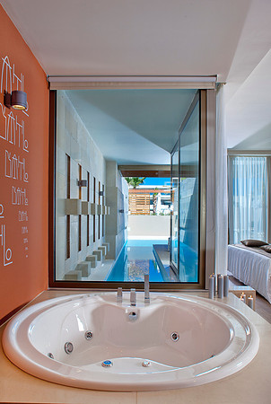 Executive Suite Private Pool