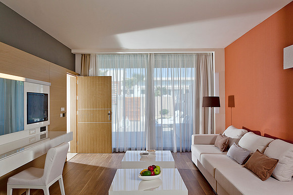 Executive Suite Private Pool
