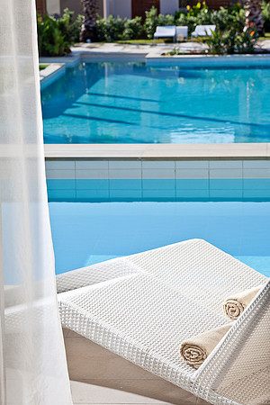Deluxe Room Private Pool