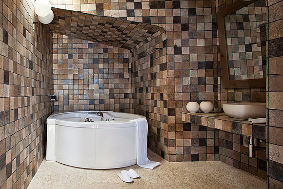 Honeymoon Suite
