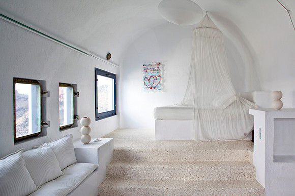 Honeymoon Suite