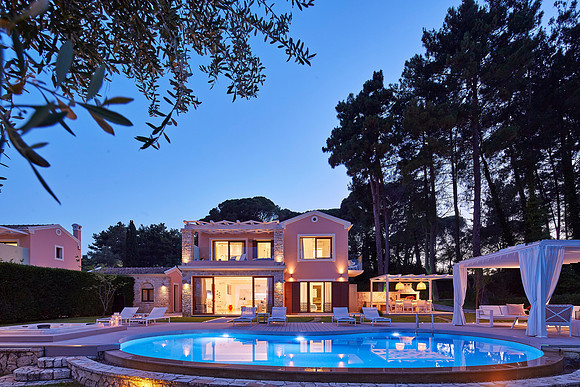 Villa Olympia