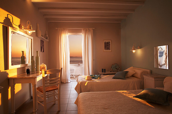 Porto Mykonos 9000