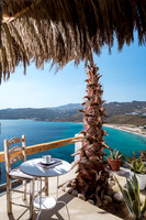 Grecophilia Suites & Villas