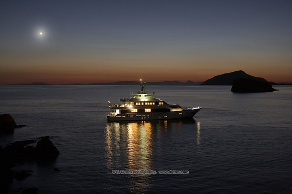 Serena-under-Poseidon-and-
