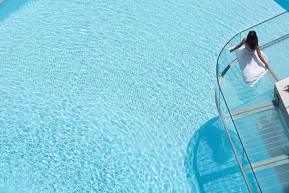 POOL BRIDGE 1