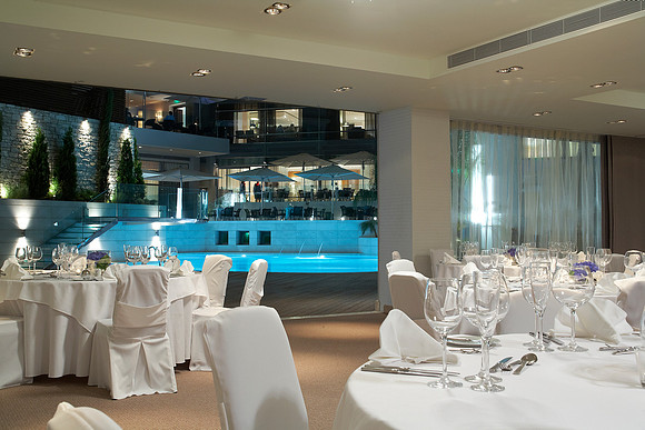 PLAZA BANQUET SET-UP 1