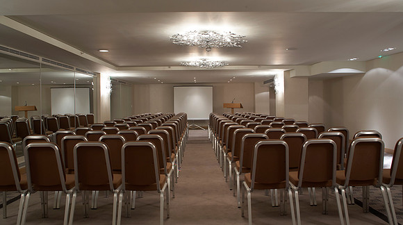 HERMES THEATER SET-UP