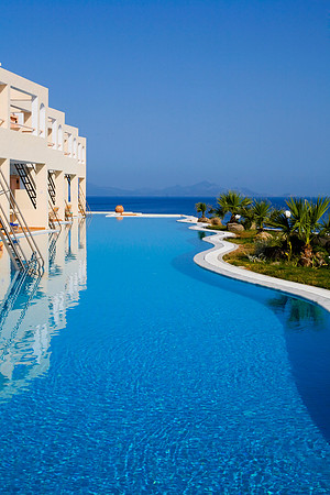 Mitsis Hotels Norida Village - sharing pool vertical