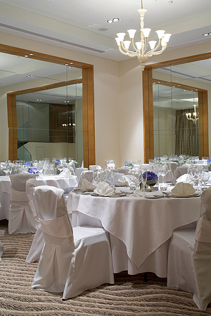 BALLROOM BANQUET SET-UP 5
