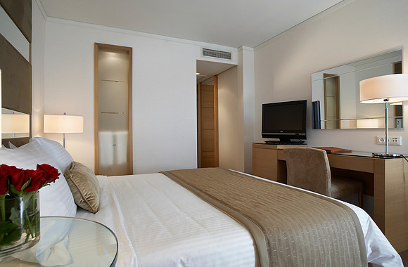 DELUXE ROOM 3