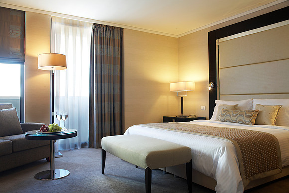CLUB SUITE 2