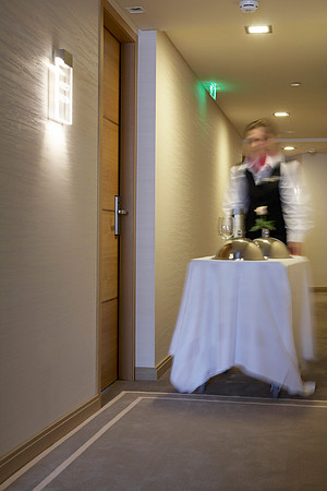 ROOM SERVICE TROLLEY
