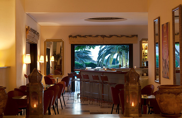 Selini Bar